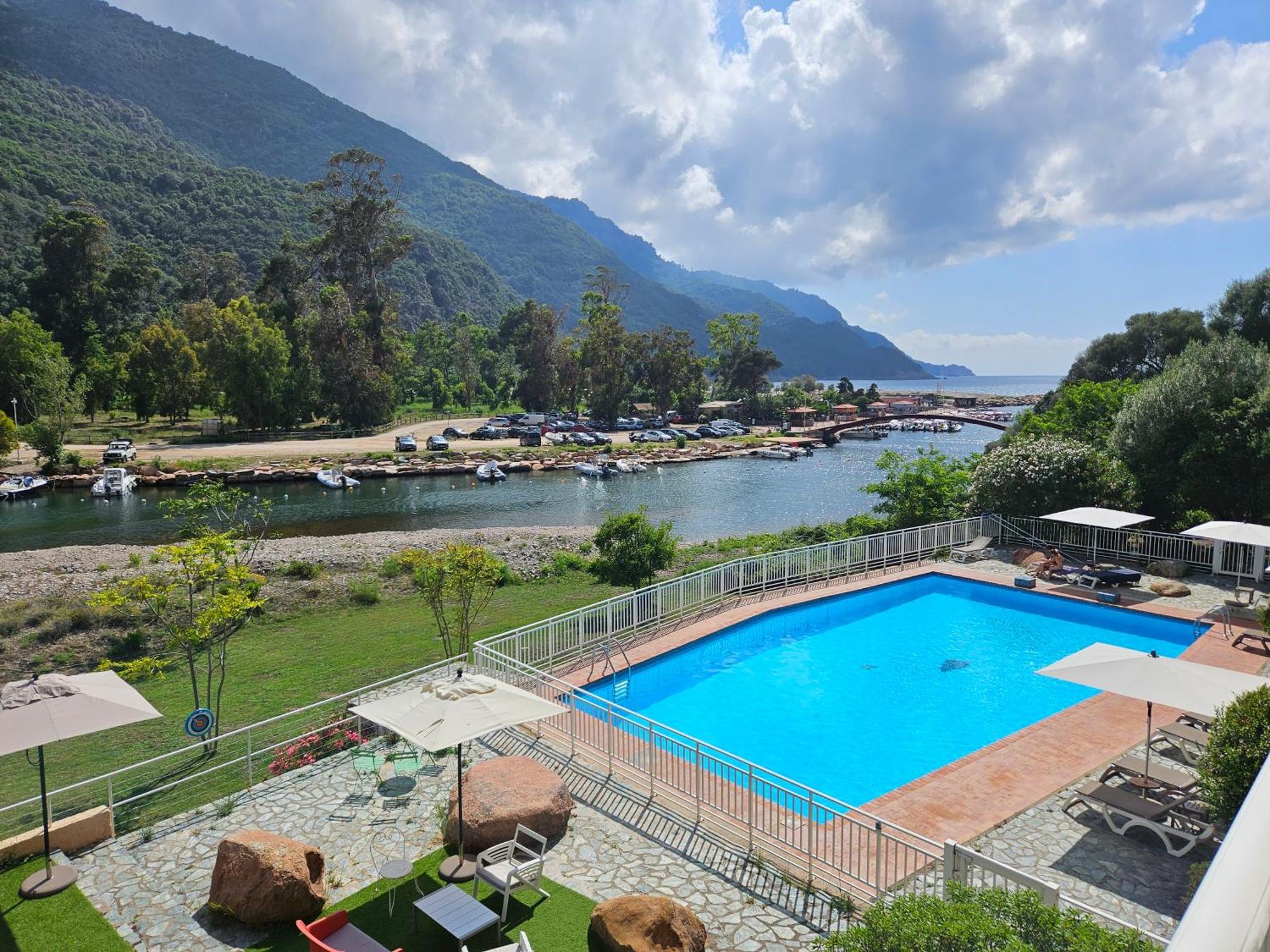 Le Marina Hotel