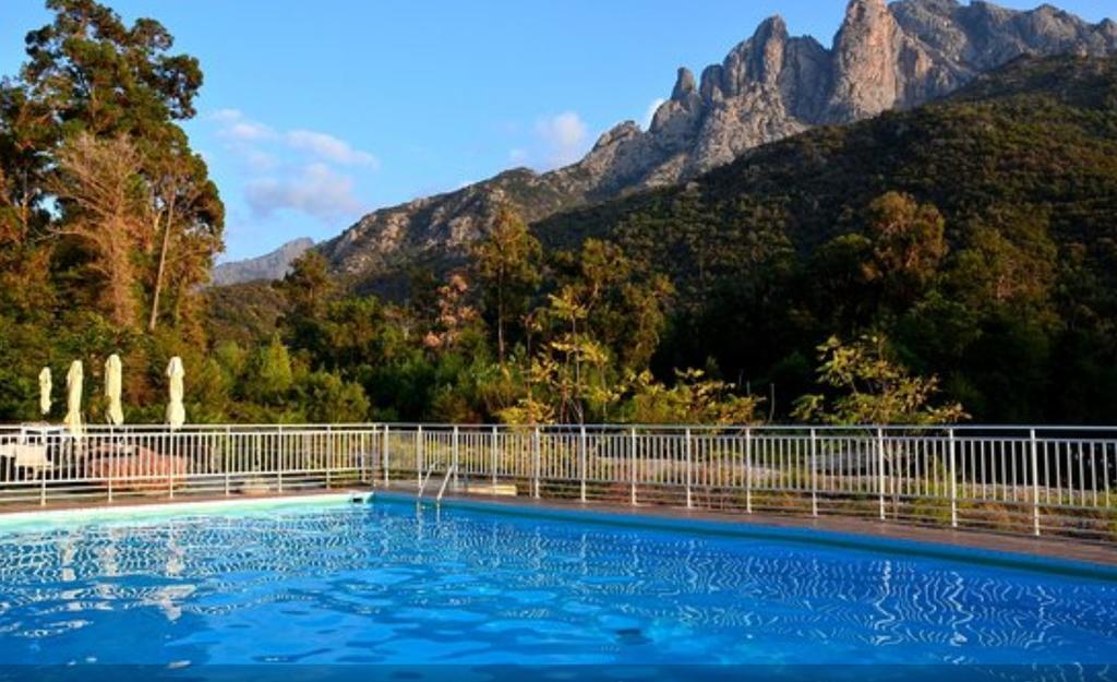 Le Marina 3* Porto (Corsica)